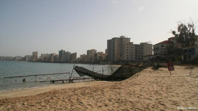 DW: Η Κύπρος του γερμανού Γιόαχιμ Σαρτόριους