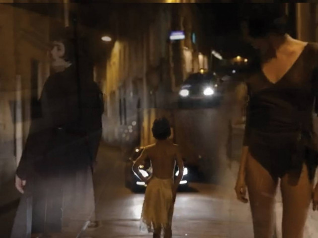 Σάλος με τη νέα διαφημιστική καμπάνια της Louis Vuitton!