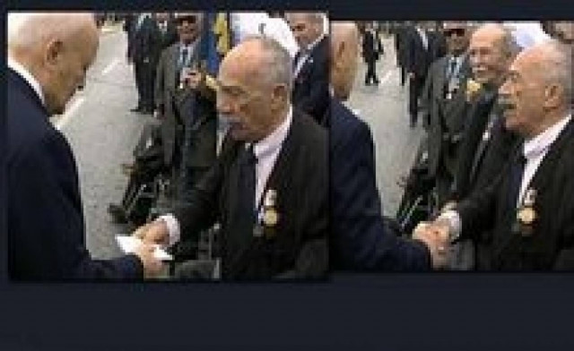 Βίντεο: Τα συγκλονιστικά λόγια ενός βετεράνου στον Παπούλια