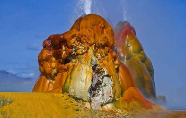 Ένα ασυνήθιστο φαινόμενο -Black Rock Desert-(pics)
