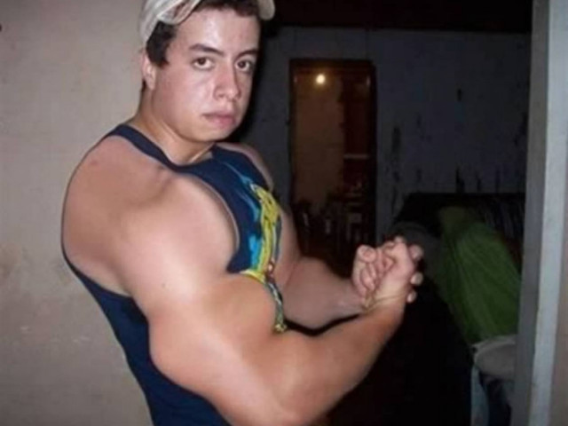 Οι 9 φωτογραφίες προφίλ με το χειρότερο photoshop