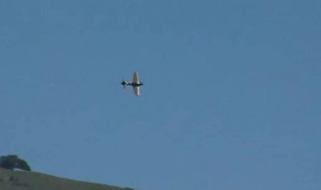 Βίντεο: Αεροπλάνο συγκρούστηκε με ελικόπτερο