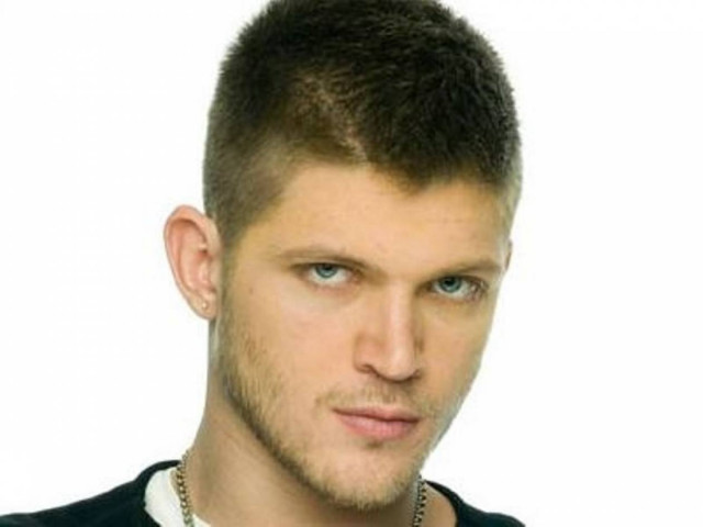 Δείτε το πρόσωπο που θα αντικαταστήσει τον Τόμας Πρωτόπαπα στο Dr Cooκ