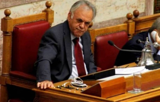 Δραγασάκης: Mόνο το 49% των επίκαιρων ερωτήσεων έχουν απαντηθεί