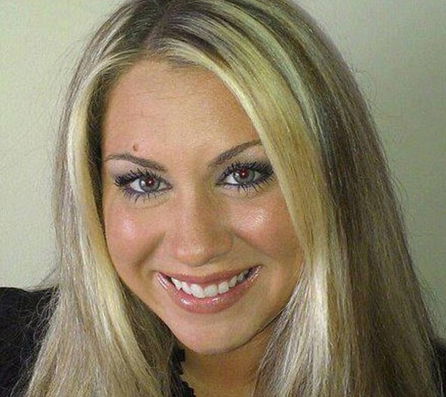 Η πιο... τυχερή κοπέλα στον κόσμο!