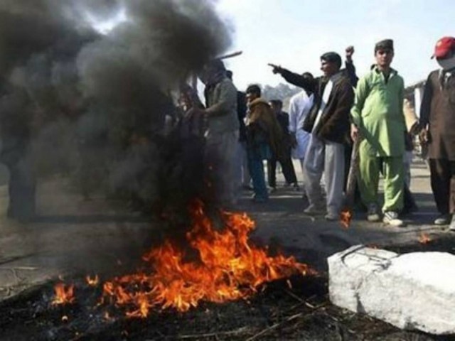 Πακιστάν: Έξι νεκροί σε επίθεση καμικάζι
