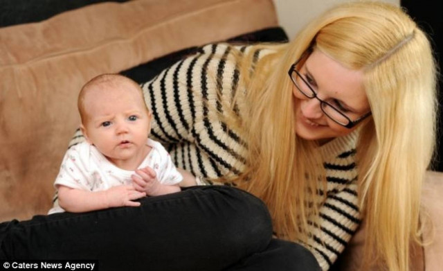 Απίστευτο: Πήγε στο νοσοκομείο για πόνο στην κοιλιά και... γέννησε!