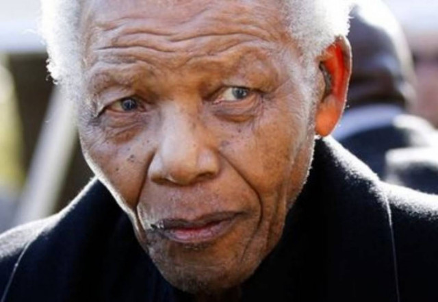 Βελτιώνεται η υγεία του Μαντέλα