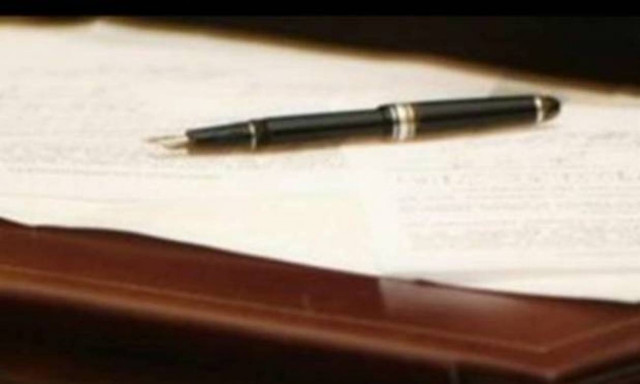 «Έφυγε» ο θεατρικός συγγραφέας και δημοσιογράφος Βύρων Μακρίδης