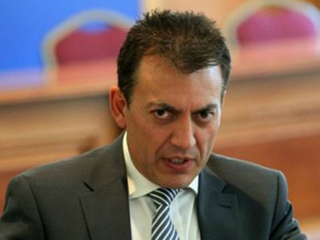 Βρούτσης: Δεν τίθεται θέμα αναστολής καταβολής των συντάξεων