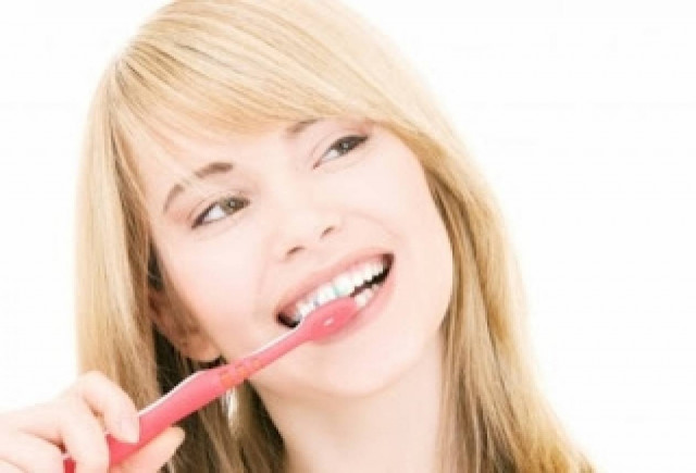 ΠΡΟΣΟΧΗ: Λάθη κατά το βούρτσισμα των δοντιών που πρέπει να αποφύγετε!