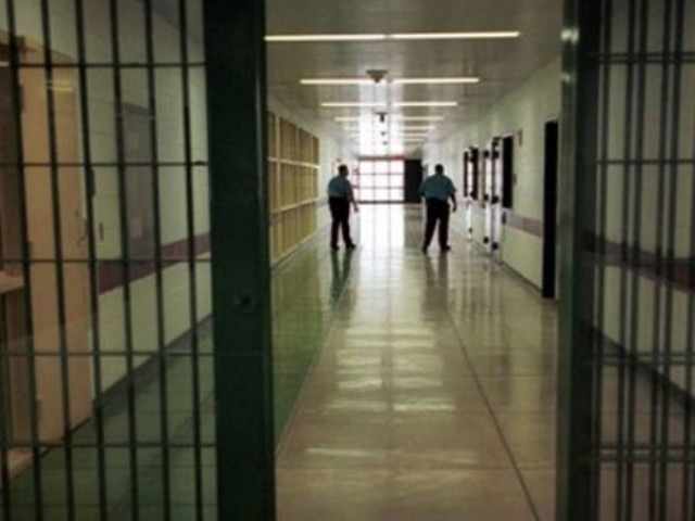 Σε διαθεσιμότητα 39 σωφρονιστικοί υπάλληλοι μέσα σε 7 μήνες