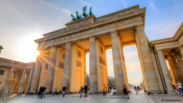 Tagesspiegel: «Μη αγαπητός ηγεμόνας» η Γερμανία για την Κύπρο