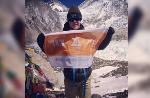 Έφηβος με σύνδρομο Down γράφει ιστορία στο Έβερεστ