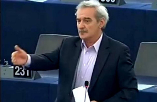 Χουντής:Να πάψει η Κομισιόν να αγνοεί αποφάσεις της Ελλ. Δικαιοσύνης