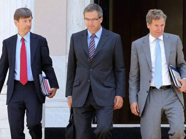 Η τρόικα θα σαρώσει τα πάντα με έναν ακόμα εκβιασμό