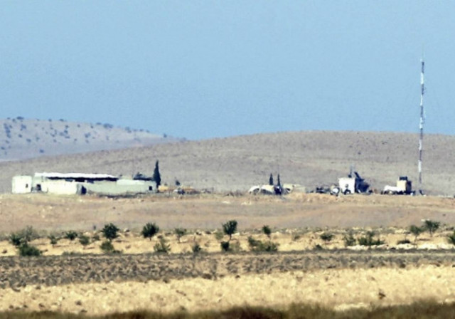 Συριακός πύραυλος στο έδαφος του Λιβάνου