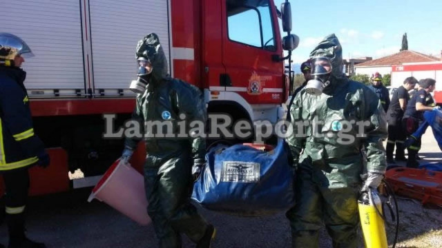 Δείτε τι έγινε όταν άνοιξε ο Απ. Γκλέτσος το «ύποπτο» δέμα (pics-vid)