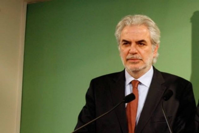 «Ποιος θα αναλάβει την ευθύνη να μην πληρωθούν μισθοί και συντάξεις;»