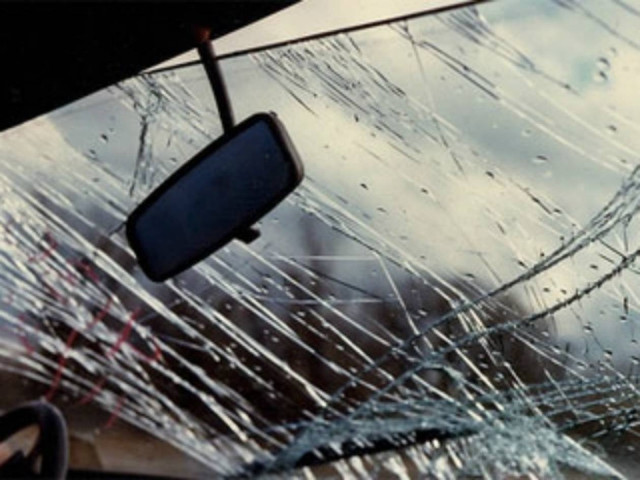 ΤΩΡΑ: Εκτροπή οχήματος στον Περιφερειακό Θεσσαλονίκης