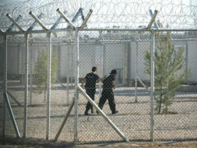 Κόρινθος: Συμπλοκή στο κέντρο μεταναστών - 7 τραυματίες