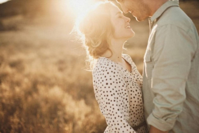 Ποια πράξη ανεβάζει την ερωτική διάθεση στα ύψη;