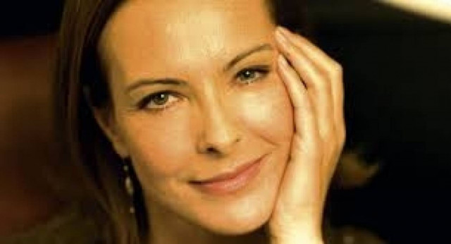 Η Καρόλ Μπουκέ βραβεύτηκε από το 14ο Γαλλόφωνο Φεστιβάλ Κινηματογράφου