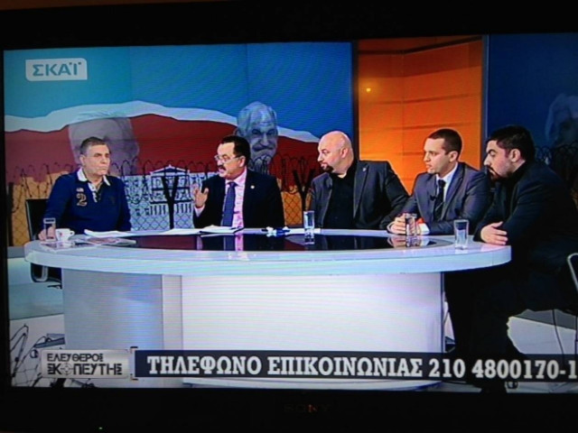 To tweet του Χατζηνικολάου για την εκπομπή Τράγκα με τους Χρυσαυγίτες