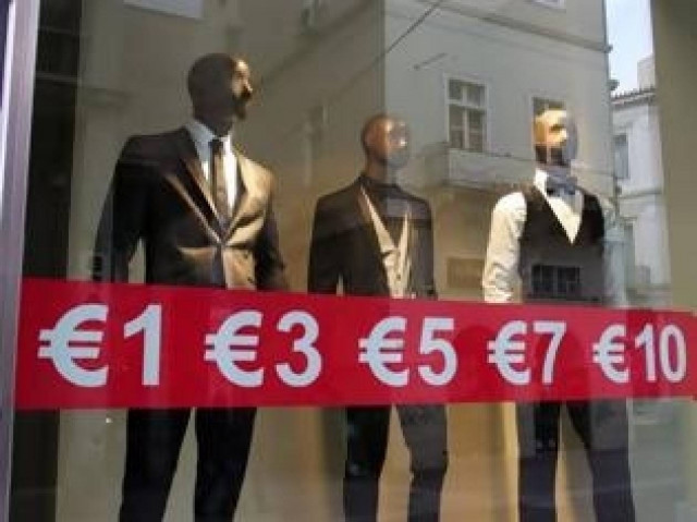 Ανοικτά μαγαζιά δέκα Κυριακές θέλει η Τρόικα