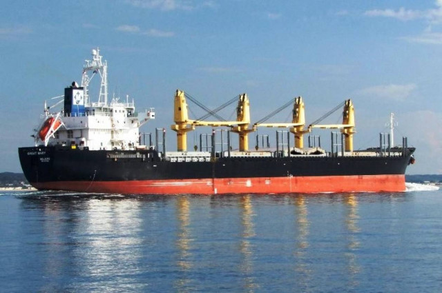 Θανάσιμος τραυματισμός αλλοδαπού ναυτικού σε φορτηγό πλοίο