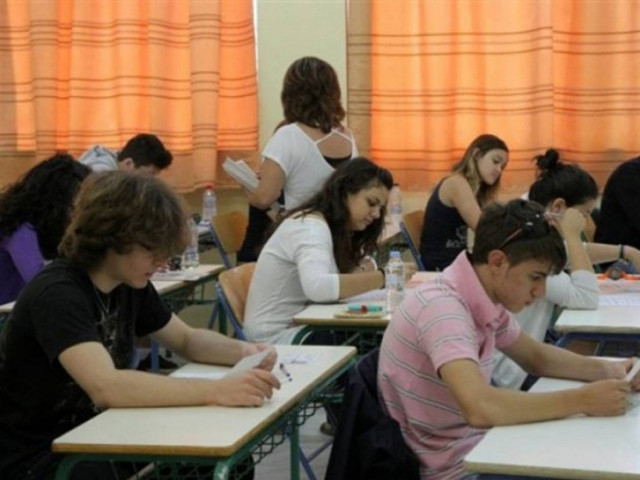 Πανελλήνιες: Αλλάζουν όλα και... επιστροφή στις δέσμες!
