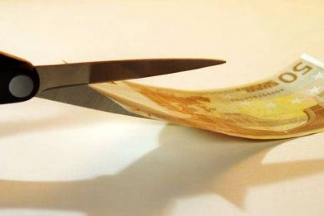 Ποιες θα είναι οι περικοπές στην Κύπρο από 1η Ιουνίου