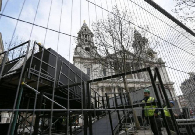 «Φρούριο» το Λονδίνο- Φόβος επεισοδίων στην κηδεία της Θάτσερ (pics)