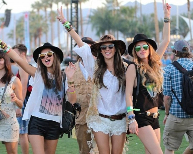 Δείτε: Οι Άγγελοι της Viktoria ξεσαλώνουν στο φεστιβάλ (photos)!