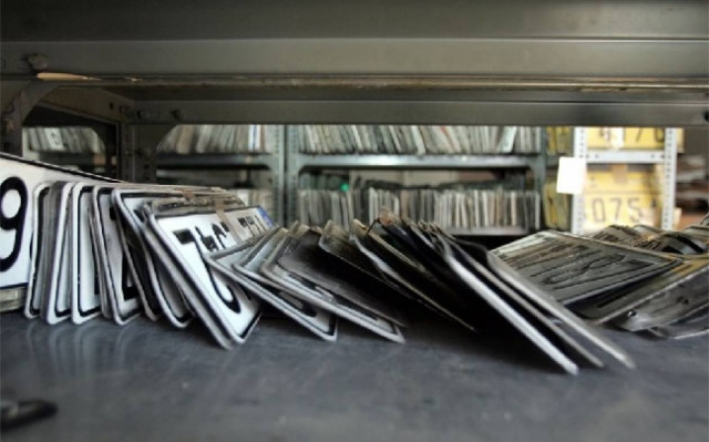 Χανιά: Ιδιοκτήτες ενοικιαζόμενων οχημάτων κατέθεσαν μαζικά πινακίδες