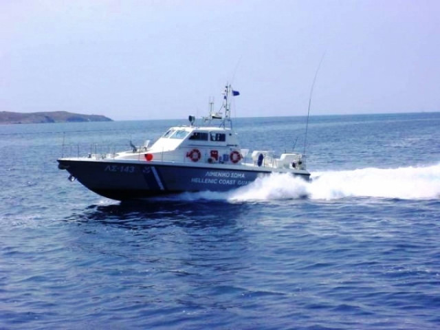 Μυτιλήνη: Σύλληψη μετά από καταδίωξη για 27 παράνομους μετανάστες