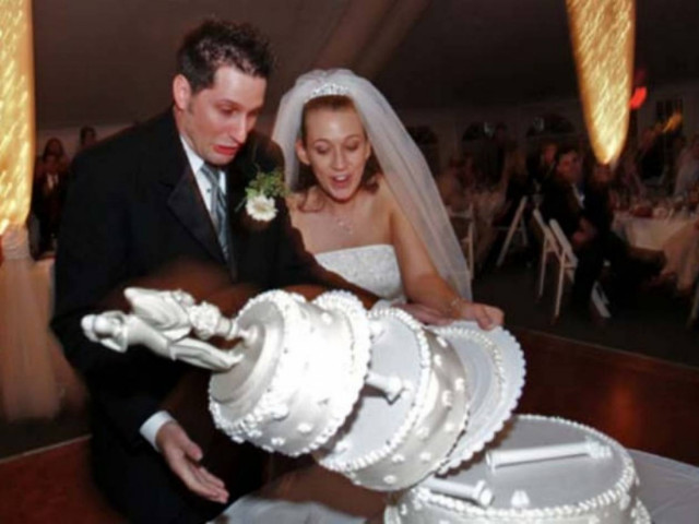 Οι πιο αστείες φωτογραφίες γάμων