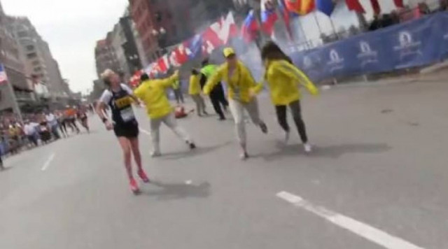 Σοκαριστικό βίντεο δημοσιογράφου από τις εκρήξεις στη Βοστώνη