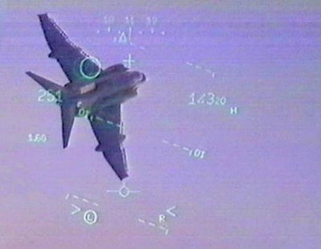 Χαμηλές υπερπτήσεις τουρκικών μαχητικών στους Φούρνους