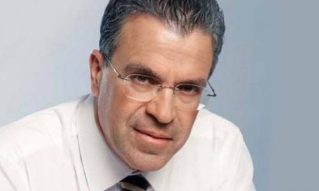 Το νέο βιβλίο του Αργύρη Ντινόπουλου: «Το άδειο νυφικό»