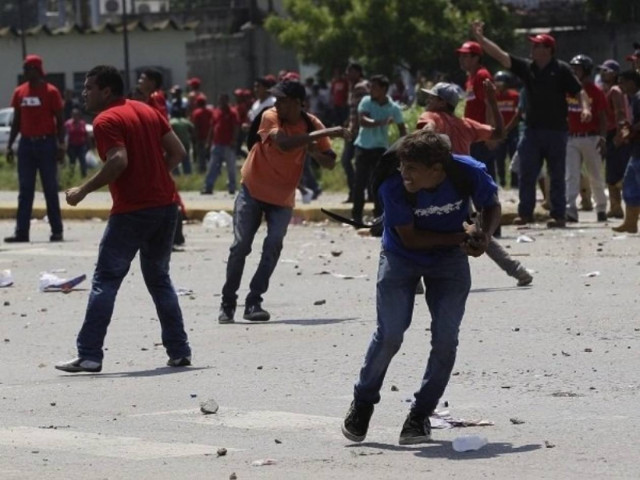 Επεισόδια στη Βενεζουέλα για το εκλογικό αποτέλεσμα