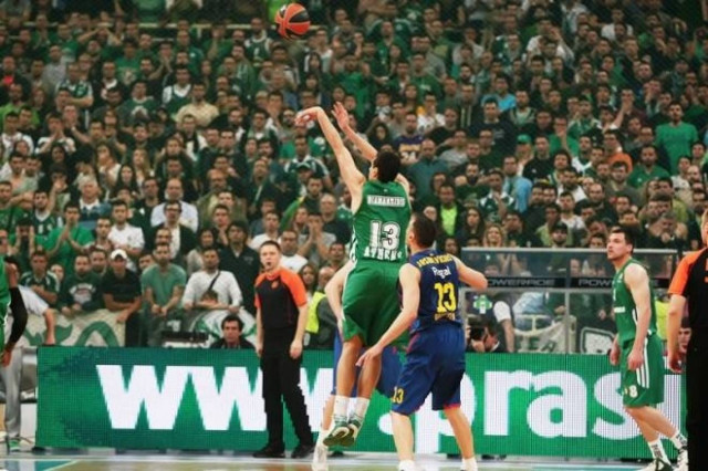 Δείτε: Ο Διαμαντίδης τρέλανε... ξανά τους Ιταλούς!