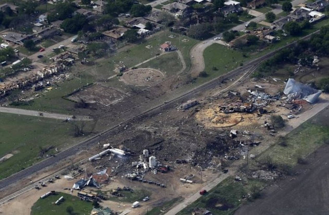 ΣΥΓΚΛΟΝΙΣΤΙΚΕΣ εικόνες από την καταστροφική έκρηξη στο Τέξας