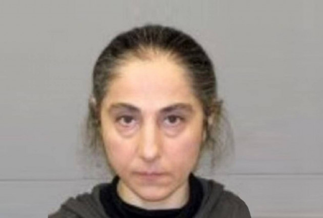 Κατηγορείται για κλοπή η μητέρα των βομβιστών