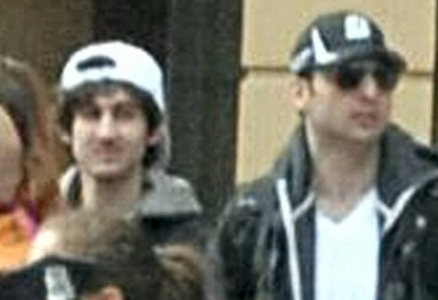 Πατέρας βομβιστών:Τους παγίδεψαν επειδή είναι πολύ πιστοί μουσουλμάνοι