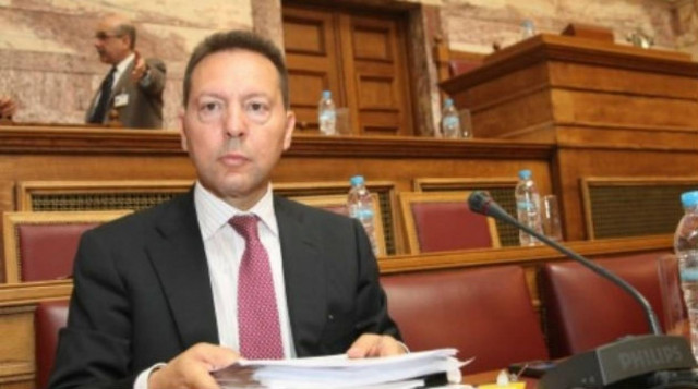 Έκτακτη συνάντηση Στουρνάρα με ΠΑΣΟΚ και ΔΗΜΑΡ την Τρίτη