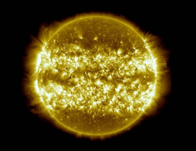 Mαγευτικό βίντεο με 3 χρόνια από τη ζωή του Ήλιου σε μόλις 3 λεπτά