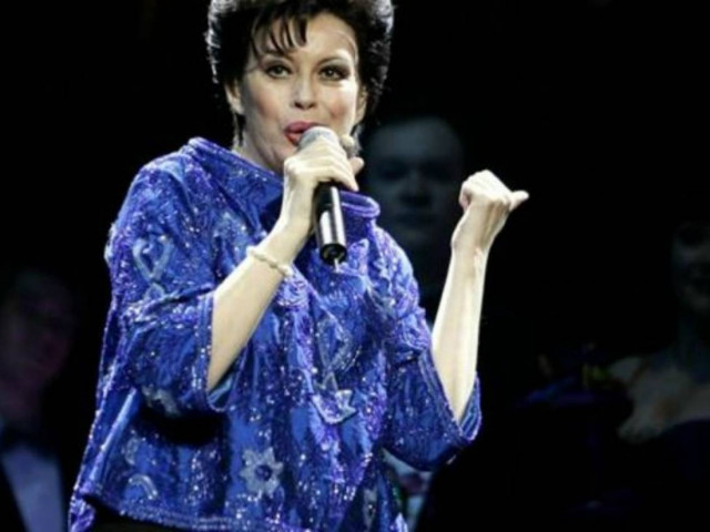 Πέθανε η τραγουδίστρια Κρίσι Άμφλετ