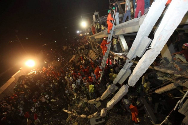 Μπαγκλαντές: Αυξάνονται οι νεκροί από την κατάρρευση του κτηριου