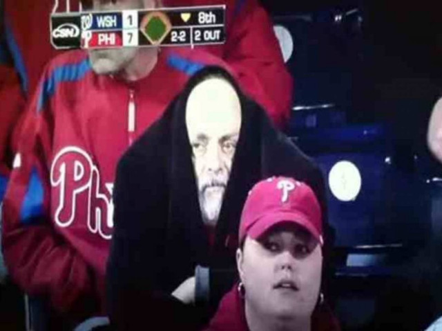 Τα ευτράπελα των γηπέδων (pics)